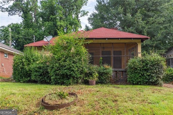 969 Byron Drive, Atlanta