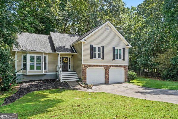 996 Miles Court, Powder Springs