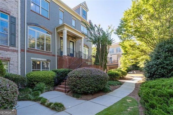 1736 Breyerton Drive, Atlanta