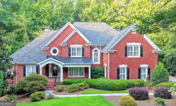 main picture of 7040 Laurel Oak Drive, Suwanee