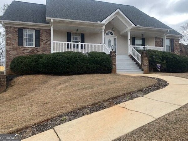 9226 Denmeade Trace, Douglasville