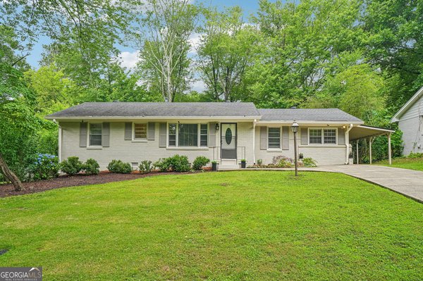 2120 Meadowbrook Lane, Marietta