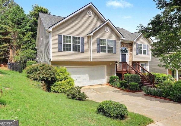 4353 Flat Stone Lane, Snellville
