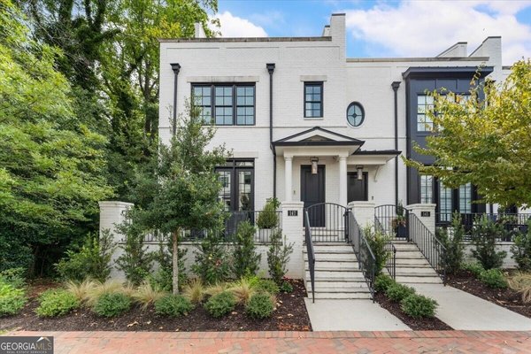 147 Canton Street Alpharetta