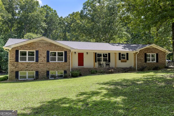 211 Race Horse Drive, Summerville