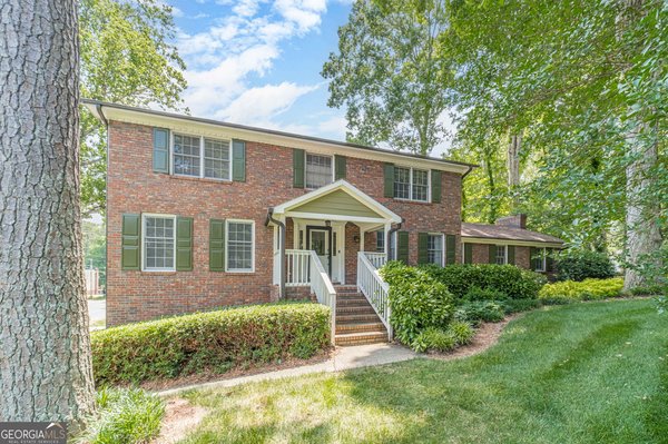 2672 Bouldercrest Court Snellville