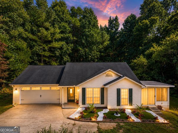 3877 Deaton Road Flowery Branch