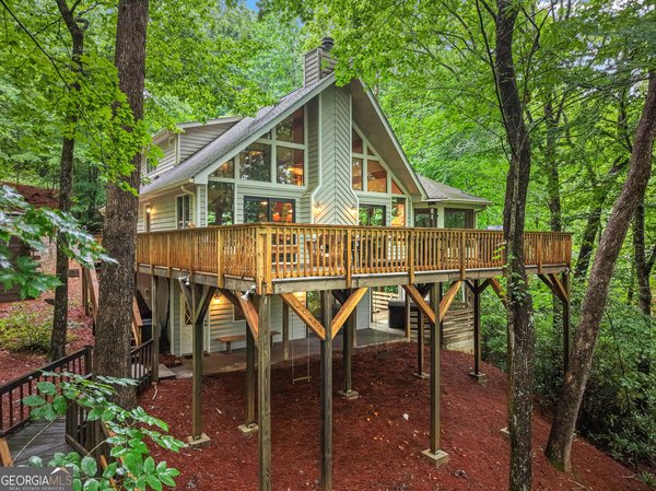83 Hilltop Circle, Clarkesville