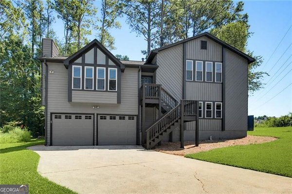 1198 Clichy Court Marietta