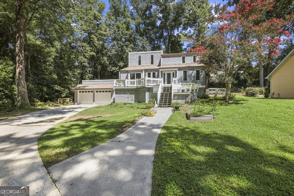 2753 Holly Ridge Circle Marietta
