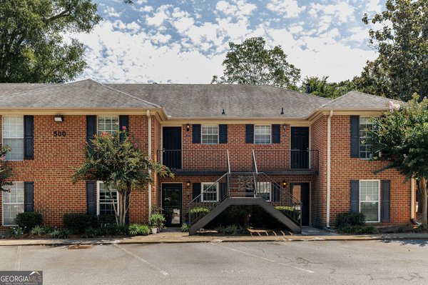 1688 Prince Avenue Athens