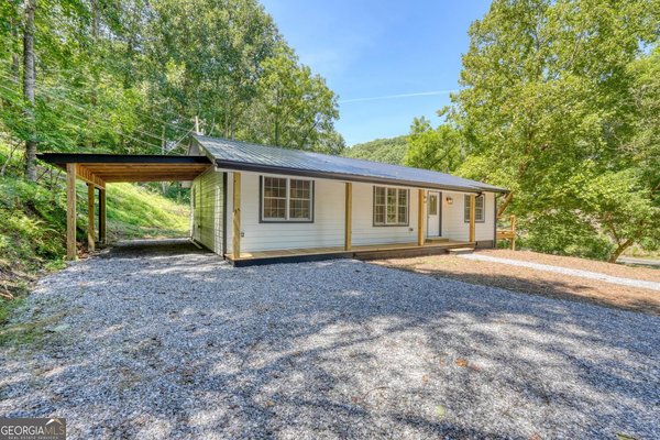 6564 Crooked Creek Road Young Harris