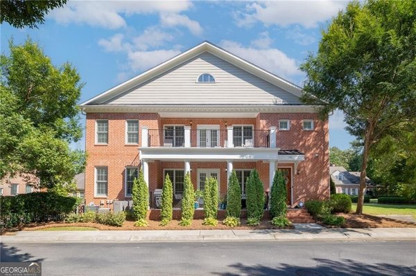1881 Manor Estate Atlanta