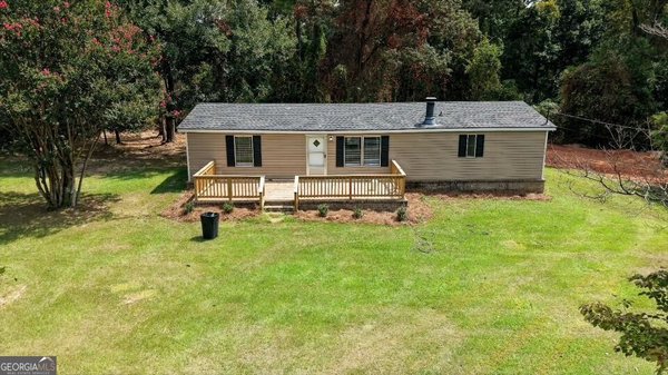 165 Giles Circle Byron