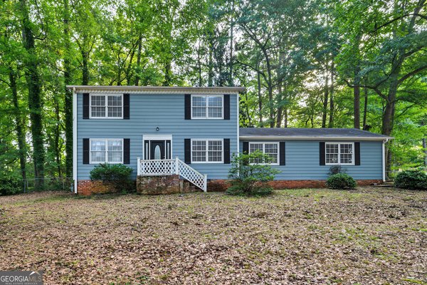 212 Sarann Court Lilburn