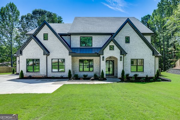 5222 L J Martin Drive, Gainesville