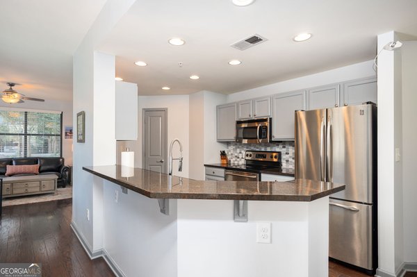 3040 Peachtree Road Atlanta