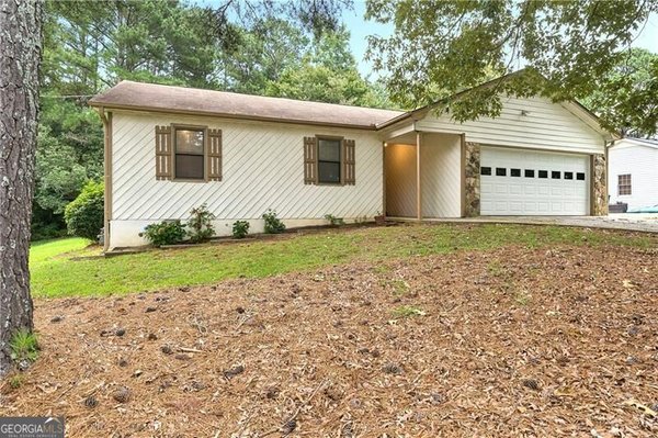 1146 Hutch Lane Snellville