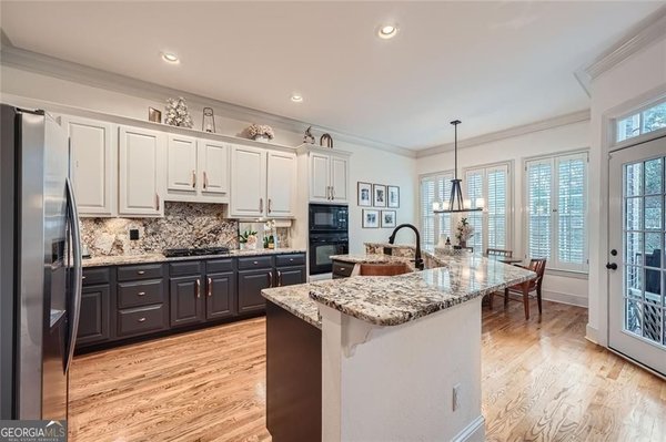 4669 Ivygate Circle Atlanta