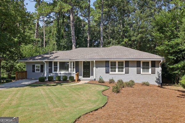 2900 Hollywood Drive, Decatur