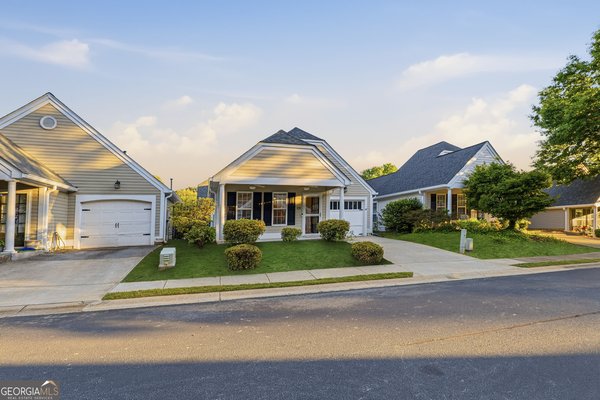 5062 Kathryn Glen Drive Acworth
