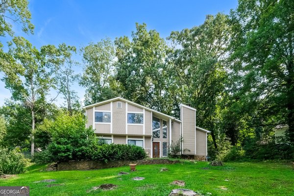 6629 Windwood Circle Douglasville