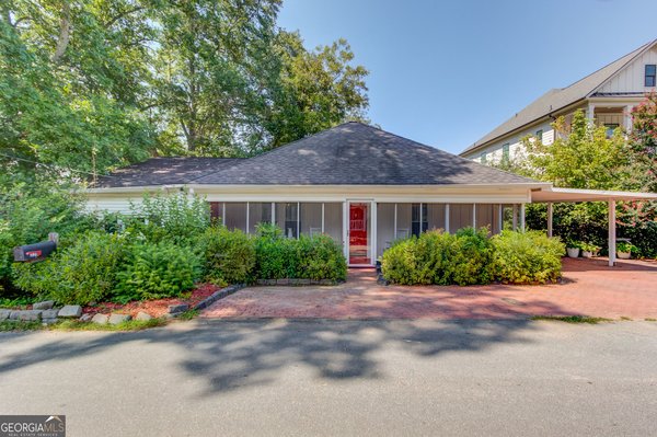 220 New Street Buford