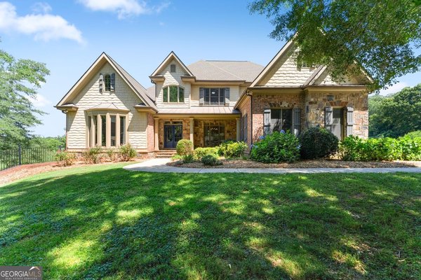 6077 Green Tree Lane, Gainesville
