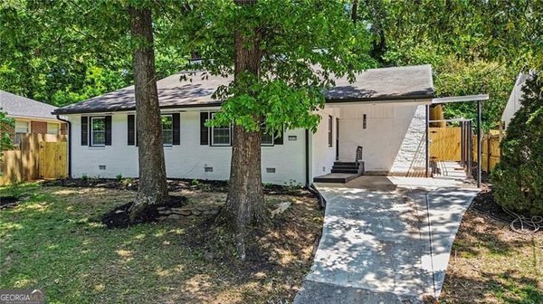 2828 Cloverhurst Drive, East Point
