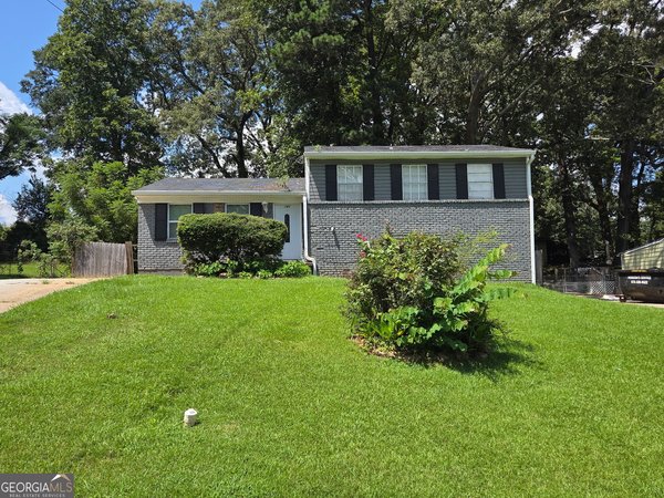 143 Tiffany Trail, Riverdale