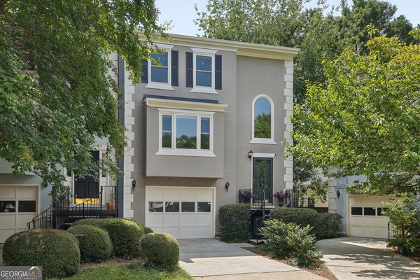 13 Sycamore Station, Decatur