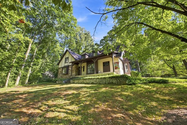 102 Valley Brook Drive, Rome