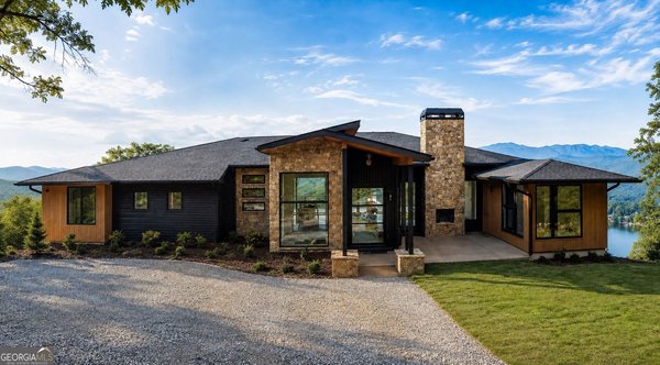 831 Sonya Road, Clayton