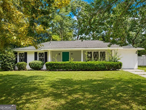 508 Red Oak Drive Savannah