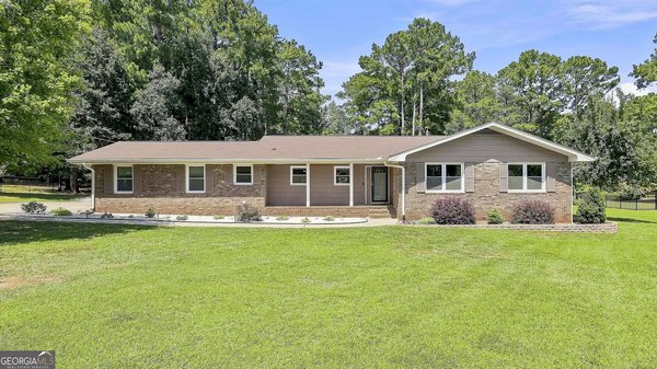 517 Avalon Drive, Fayetteville