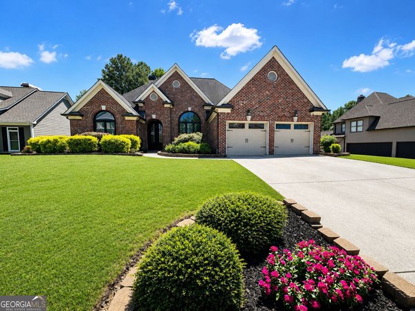 main picture of 1265 Lamont Circle, Dacula