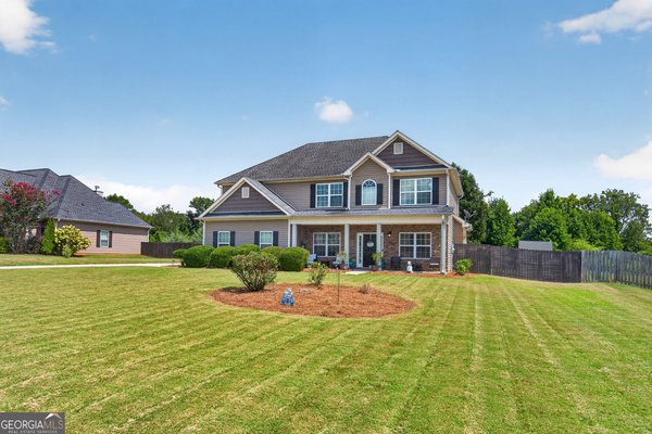 124 Hamilton Lake Drive, Lagrange