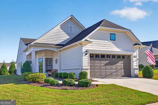 main picture of 5939 Rollingwood Way, Hoschton