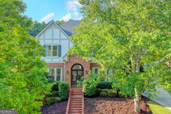 1071 Moores Walk Lane, Suwanee