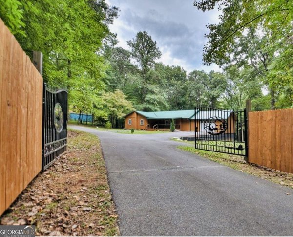 1843 Old Mobile Rd, McCaysville