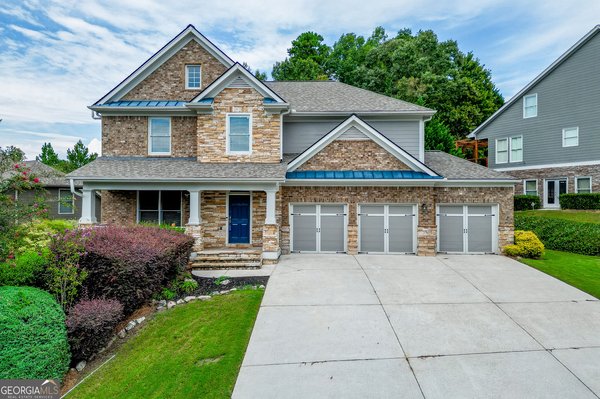 main picture of 7563 Brookstone Circle, Flowery Branch