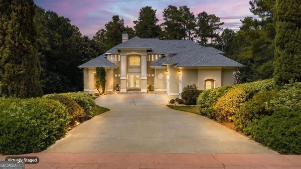 124 Fairway Run Forsyth