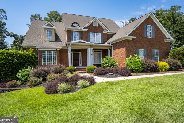 214 Oakleaf Drive, Macon