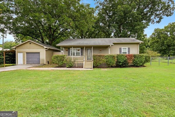 303 Main Street Adairsville