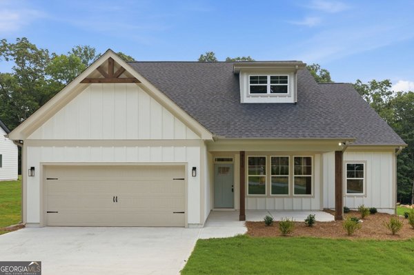 9120 Lisa Circle, Gainesville