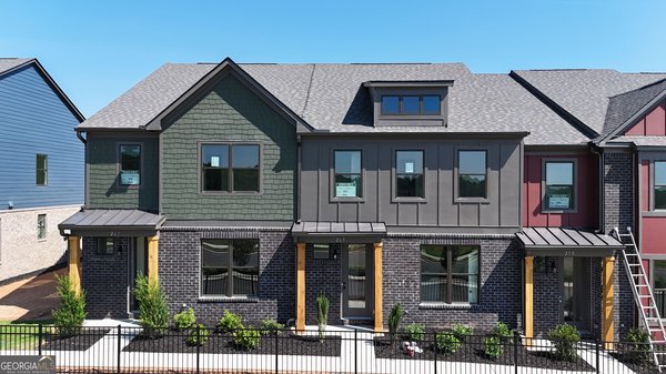 267 Barracks Way, Hoschton