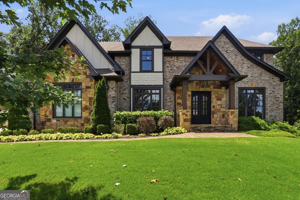 331 Summer Garden Drive, Marietta