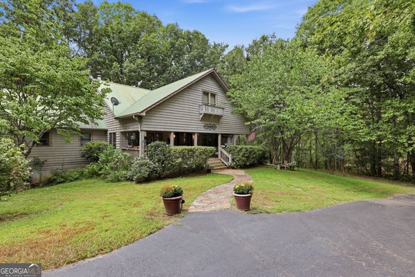 491 Jim Carter Road, Clarkesville