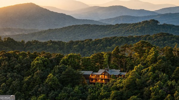 215 Snake Nation Overlook, Blue Ridge