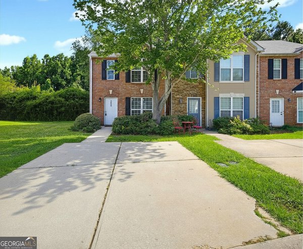 1934 Grove Way Hampton